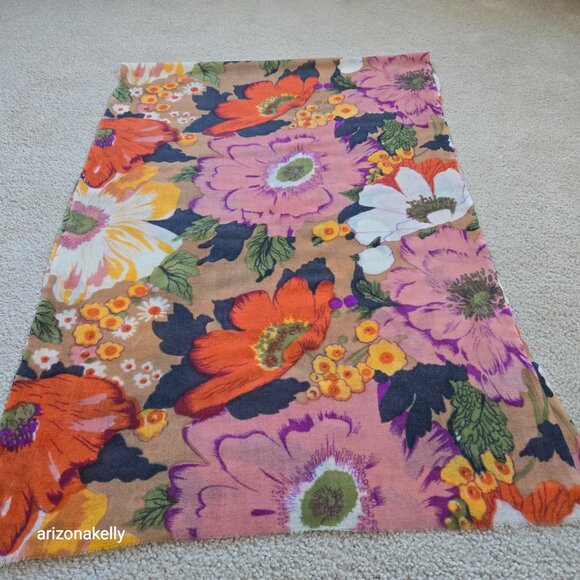 Woven Wool Lightweight Floral Scarf - Picture 8 of 8